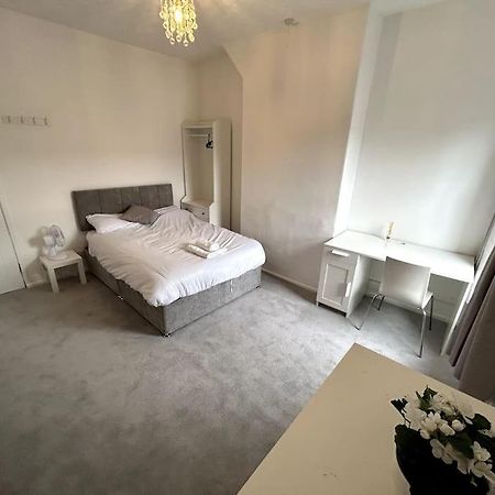 Perfect Home From Home In Stoke On Trent Etruria Extérieur photo